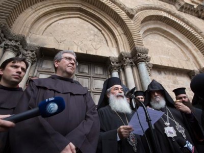 Il Santo Sepolcro sbarrato per protesta