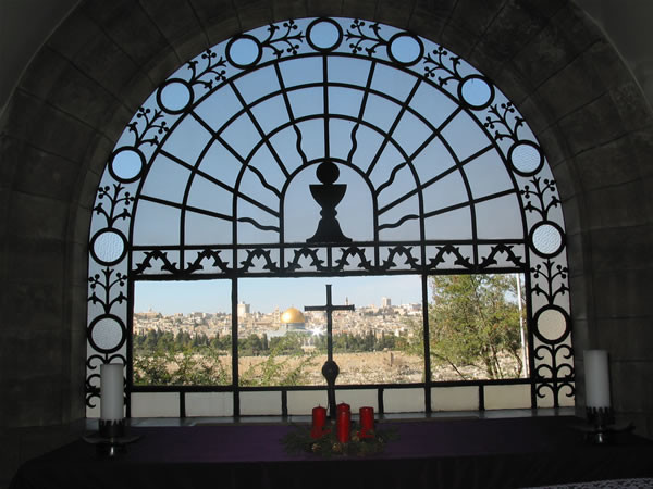 ... La più classica delle vedute di Gerusalemme vecchia, dalla finestra del Dominus Flevit.