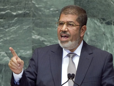 In Egitto prova di forza dei sostenitori del presidente Morsi