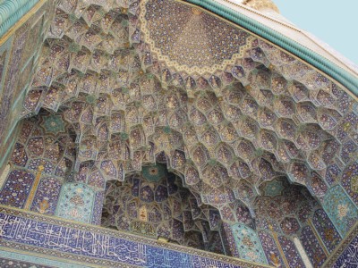I giochi architettonici della moschea dello Scià