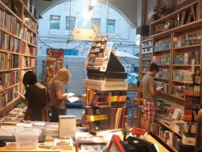 Un salto all’<i>Educational Bookshop</i> di Gerusalemme Est