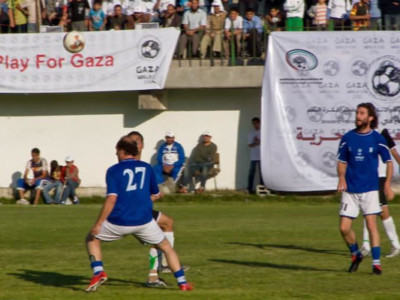 Gaza lancia il suo campionato «internazionale» di calcio