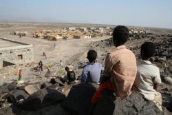Tacciono le armi in Yemen, terra di profughi
