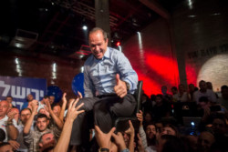Gli elettori israeliani ridanno fiducia ai sindaci uscenti