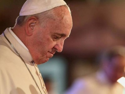 Gaza: per il Papa la violenza non porta mai alla pace