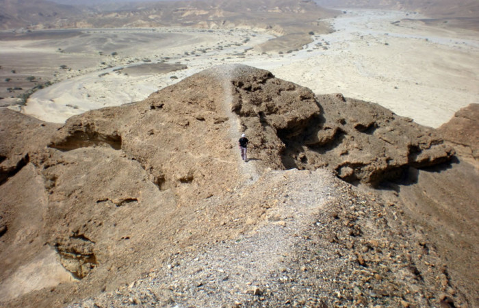Un sentiero in quota nel deserto di Paran (Israele).