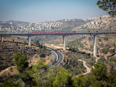 Tel Aviv-Gerusalemme, mezz’ora in treno