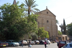A Nicosia Francesco tra i francescani